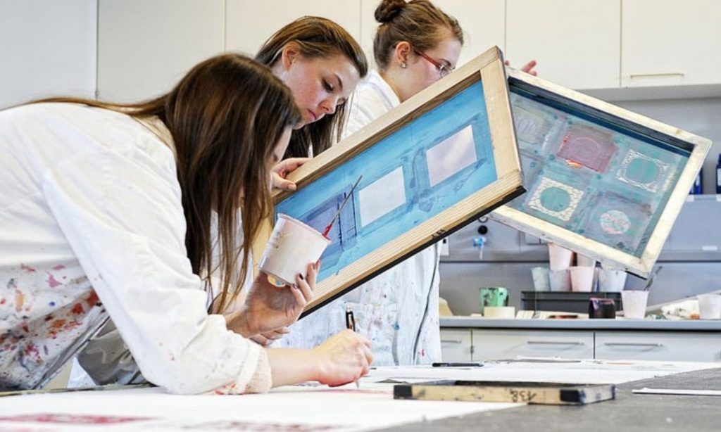 @ONLINE: Informationsveranstaltungen für Studieninteressierte im Fachbereich Textil- und Bekleidungstechnik